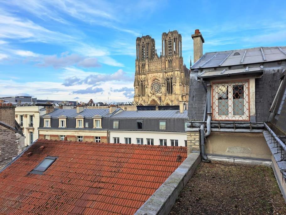 Faro, Vue Sur La Cathedrale Apartment Reims Luaran gambar